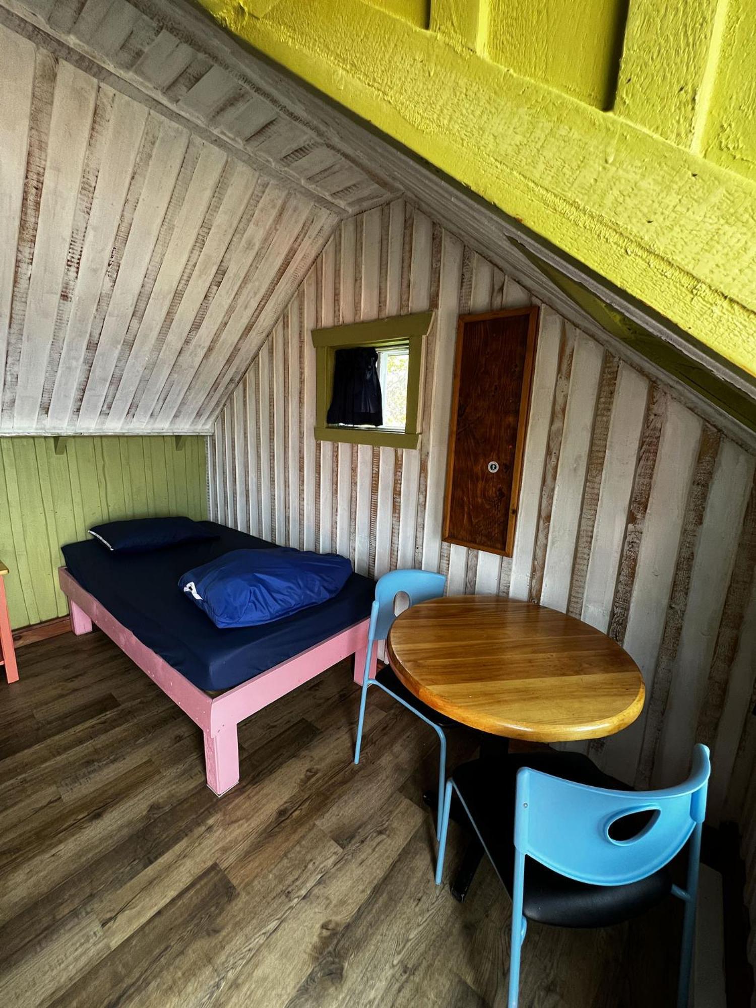 Auberge Festive Sea Shack Sainte Anne-des-Chênes Dış mekan fotoğraf