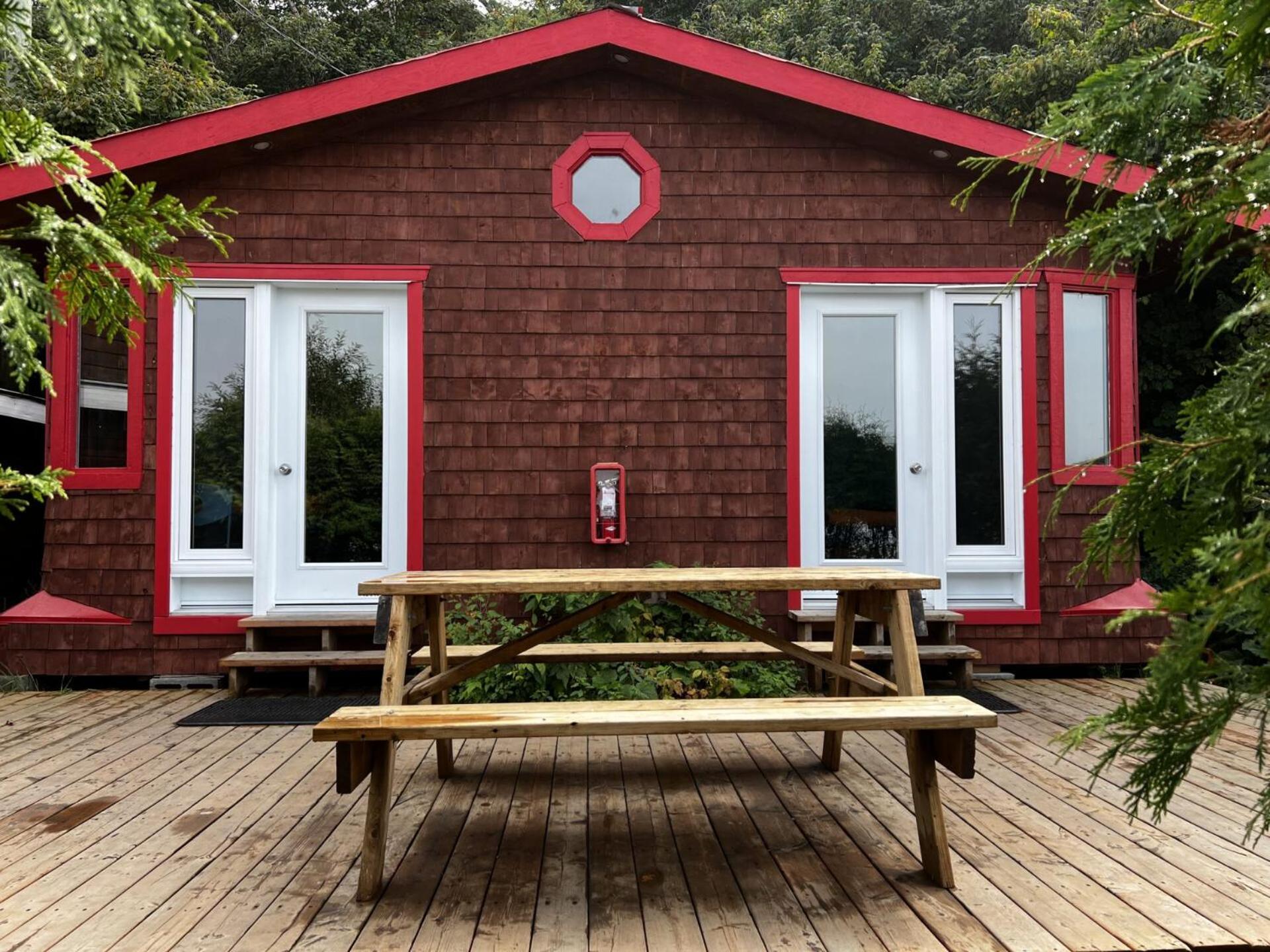 Auberge Festive Sea Shack Sainte Anne-des-Chênes Dış mekan fotoğraf
